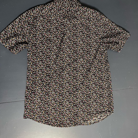 RVCA Black Floral Pattern Shirt - Picture 4 of 8